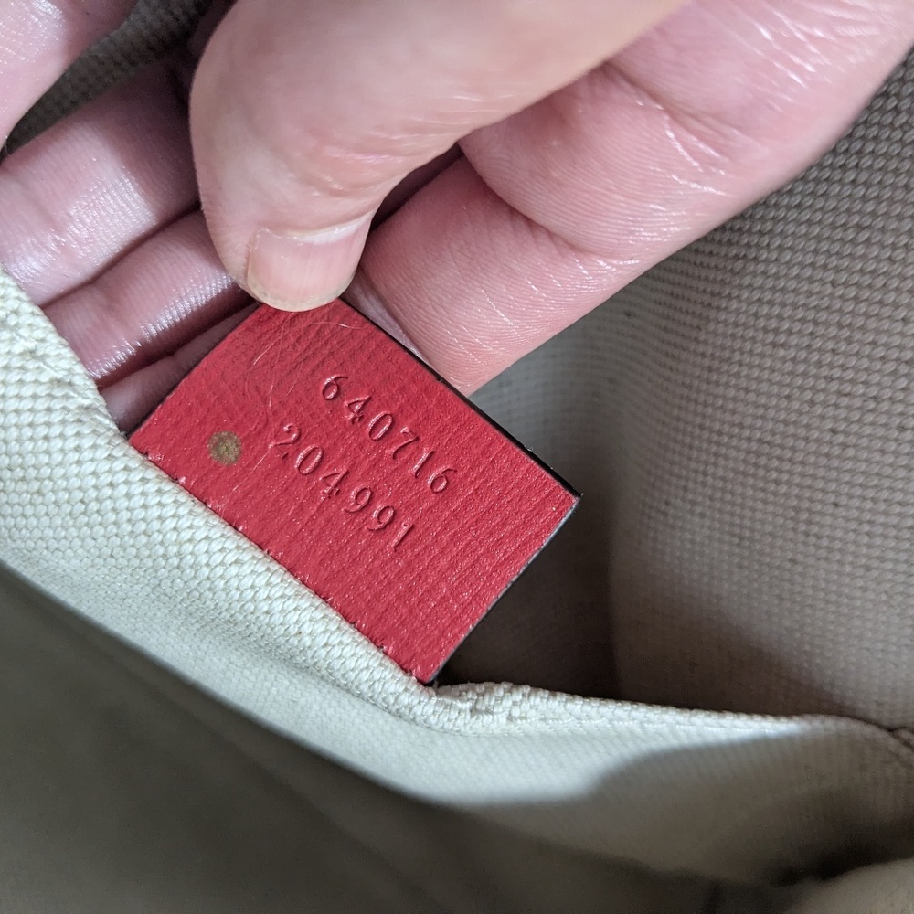 GUCCI - Picture 5 of 10